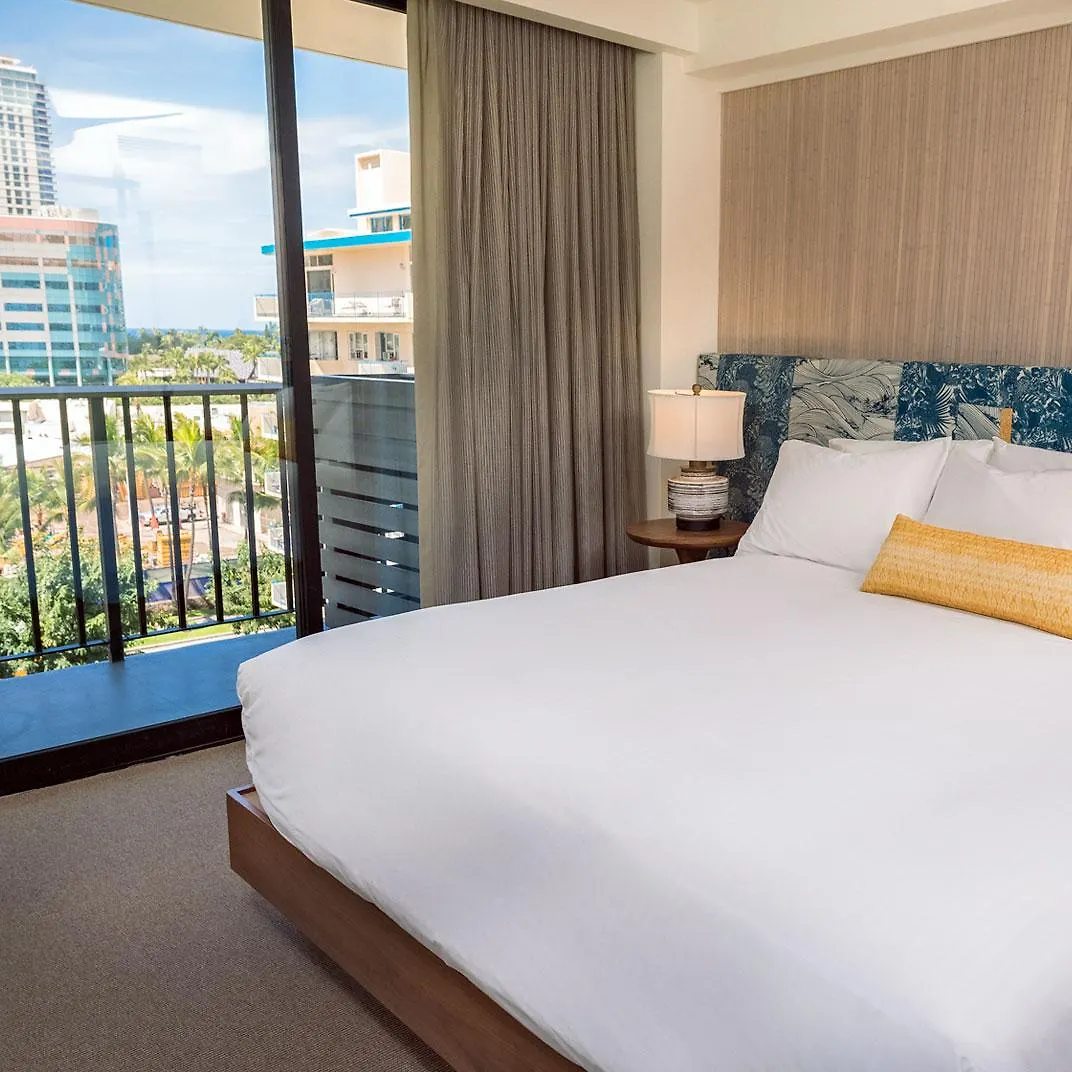 Halekulani - No Resort Fee Honolulu