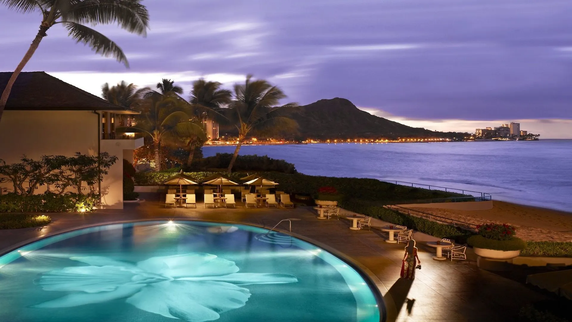 Halekulani - No Resort Fee contacts